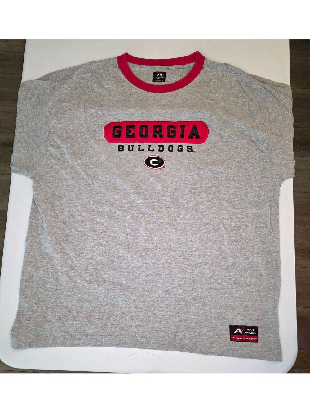 2000s NCAA Georgia Bulldogs Tee